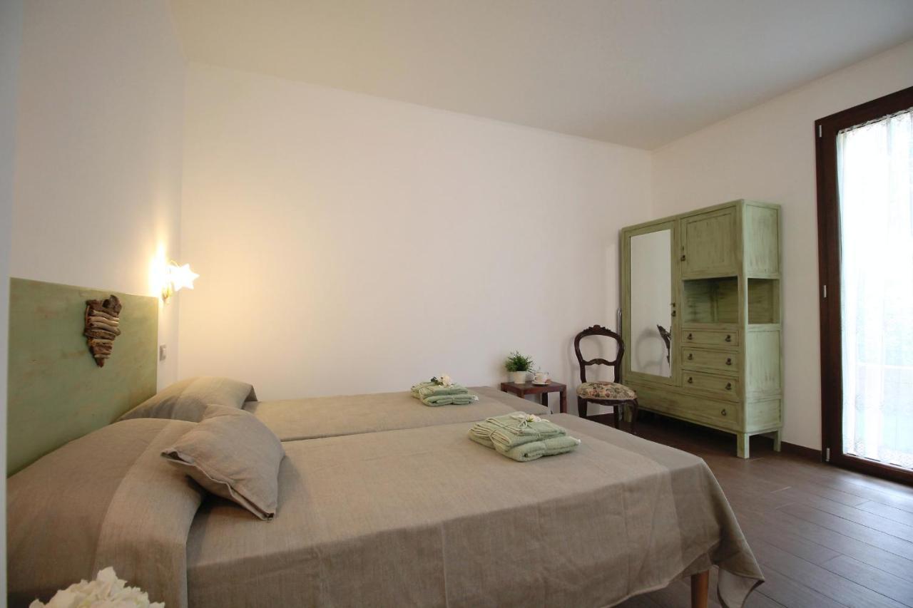 Il Rosale A Celle Ligure Bed & Breakfast Exterior photo