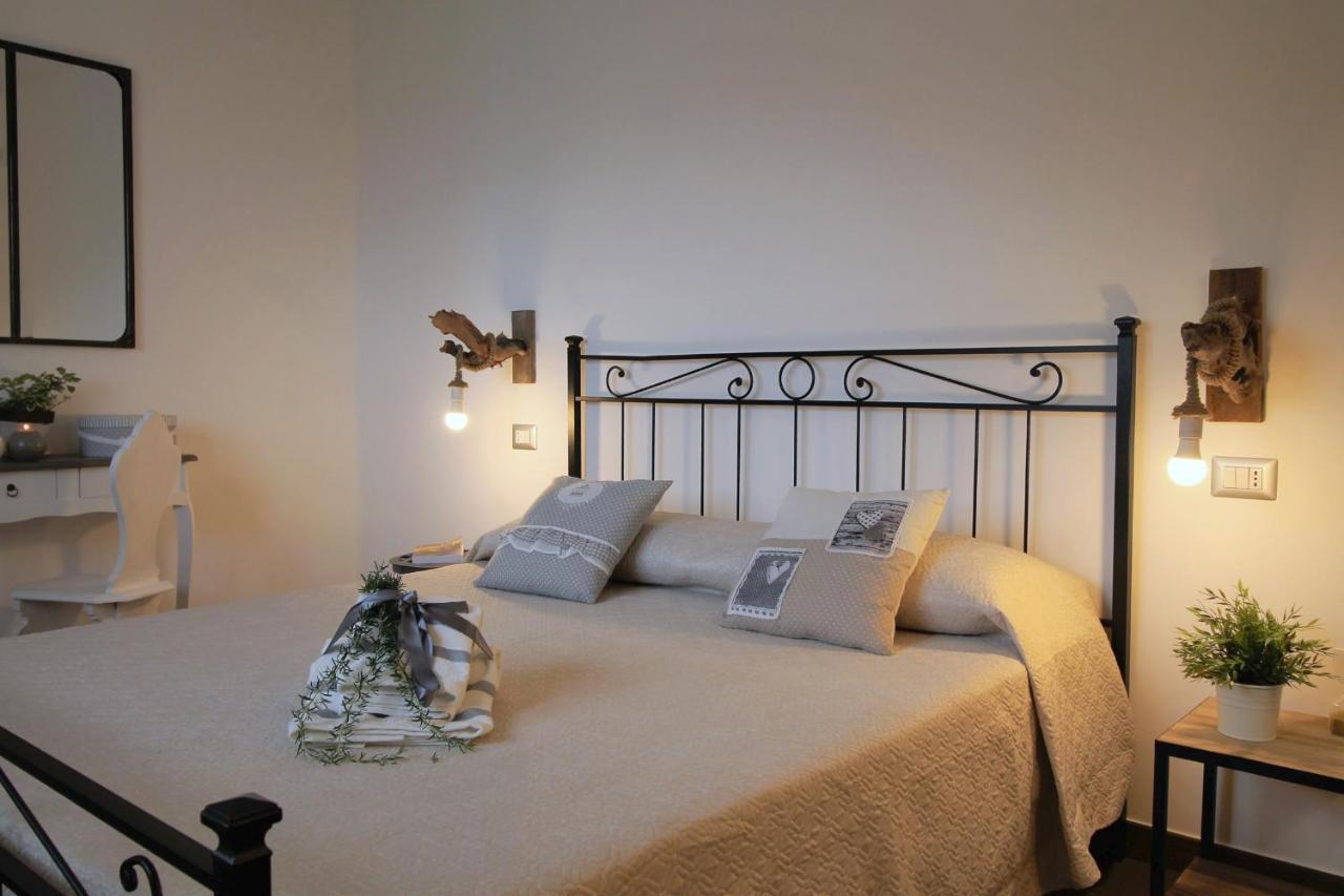 Il Rosale A Celle Ligure Bed & Breakfast Exterior photo